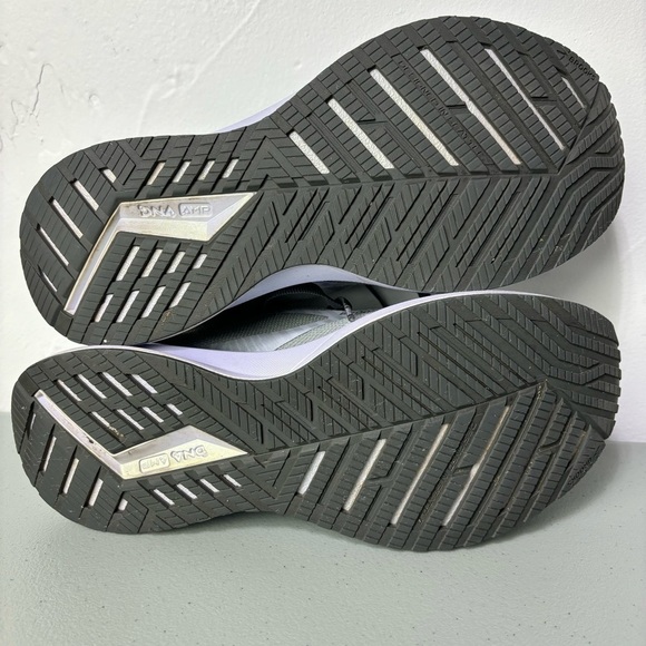 Brooks Levitate 4 Women's Running Athletic Sneakers Shoes Size 9 Gray Purple - Picture 4 of 12